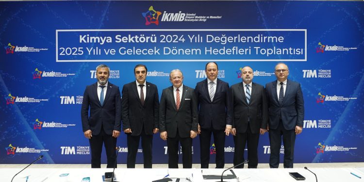 Türk Kimya Sektörü 2025’te 35 milyar dolarlık ihracat hedefiyle yola çıkıyor